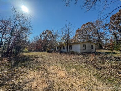 472665 E 780 Rd, Stilwell, OK 74960 - photo 6