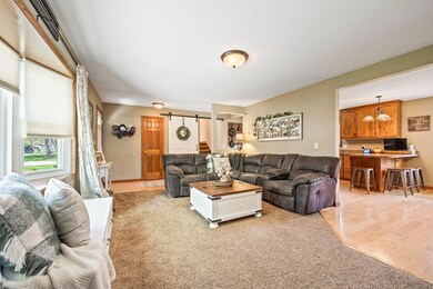 1804 Judd Ave N, Glencoe, MN 55336 - photo 4