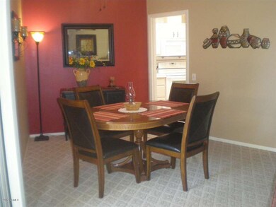 10891 W Emerald Dr, Sun City, AZ 85351 - photo 7