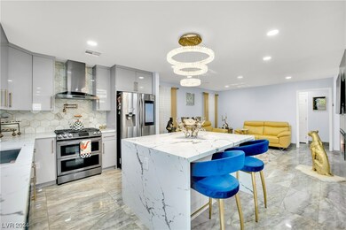 3351 Robin Nest Ct, Las Vegas, NV 89117 - photo 6