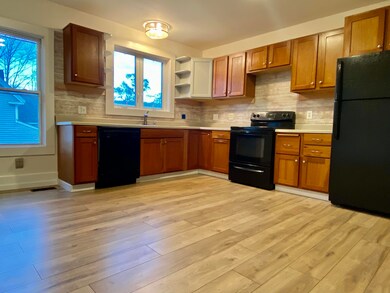 94 Main St, Dexter, ME 04930 - photo 7