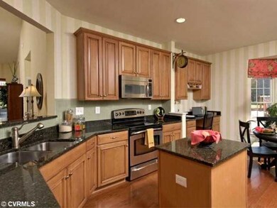 Kitchen - Sample photo from Ryan Homes picture lib