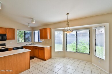 2463 E Longhorn Pl (enhanced)-06