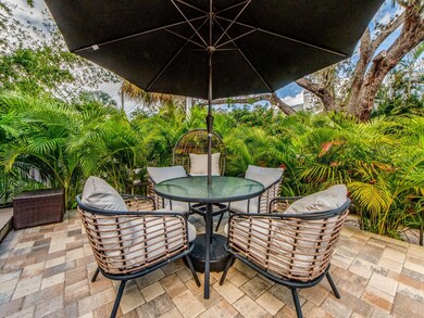 555 Florida Ave, Palm Harbor, FL 34683 - photo 3