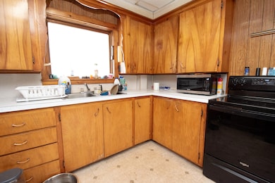 34 1st St, Derby, ME 04463 - photo 5