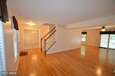 6120 Hidden Hollow Dr, Sykesville, MD 21784 - photo 4