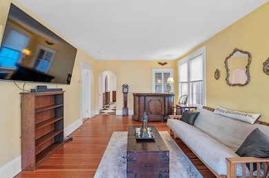 9 Glover St unit 1, Salem, MA 01970 - photo 5