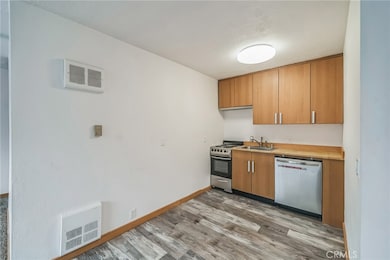455 Crescent St Condominiums unit 313, Oakland, CA 94610 - photo 4
