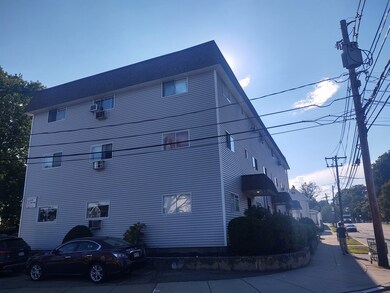 308 California St unit 8, Newton, MA 02458 - photo 3