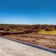 205 Aspen Cir, Pella, IA 50219 - photo 6