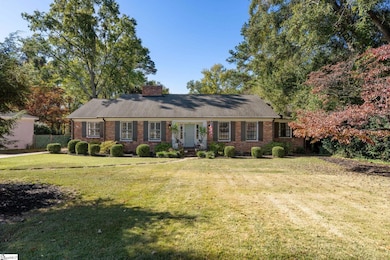 143 Lullwater Rd, Greenville, SC 29607 - photo 2