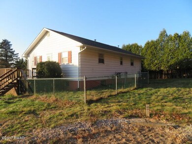 27 Beechwood Terrace, Hawley, PA 18428 - photo 5