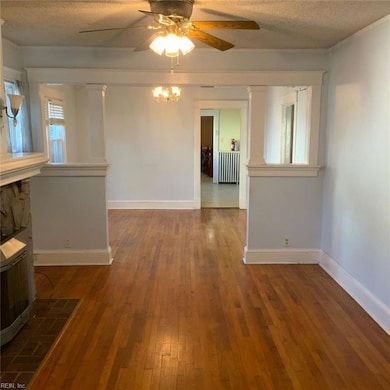 141 W Ocean Ave, Norfolk, VA 23503 - photo 5