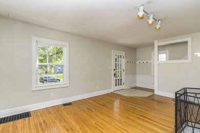839 Gladden Rd 03