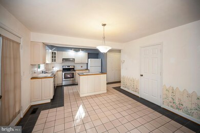 201 Beachside Cove unit ED, Locust Grove, VA 22508 - photo 7