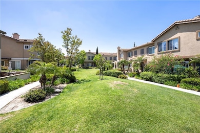 3318 E Chardonnay Ln unit B, Orange, CA 92869 - photo 6