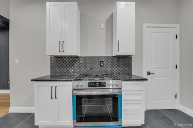 1502 Virginia Park St, Detroit, MI 48206 - photo 6