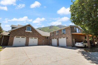 05-4 car garage
