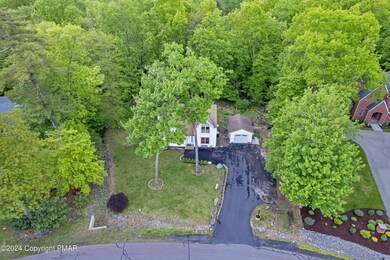 211 Escoll Dr, East Stroudsburg, PA 18301 - photo 4
