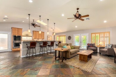 Open kitchen floorplan