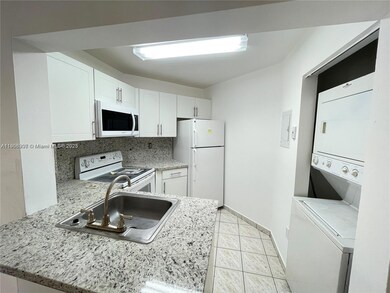 680 W Park Dr unit 3201, Miami, FL 33172 - photo 2