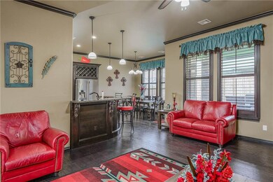 1017 Lindsey Ln, Moore, OK 73160 - photo 7