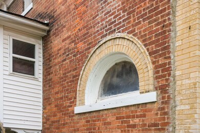 h_35_Meek_Ave-1096