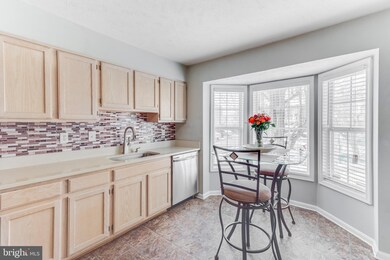 5744 E Boniwood Turn, Clinton, MD 20735 - photo 5