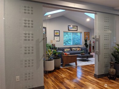 9812 57th Street Ct W, University Place, WA 98467 - photo 2