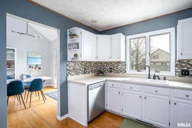 3321 W 66th St, Davenport, IA 52806 - photo 7