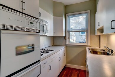 246 Power St unit 1st, Providence, RI 02906 - photo 6