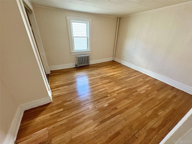 28 Carroll St, Yonkers, NY 10705 - photo 4