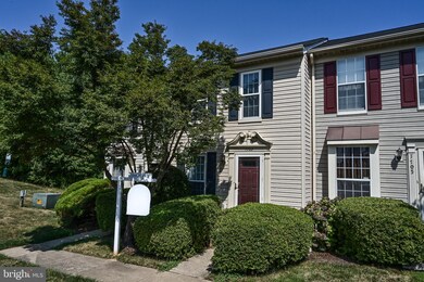 1703 Vonnies View Ct unit 120, Woodbridge, VA 22192 - photo 2