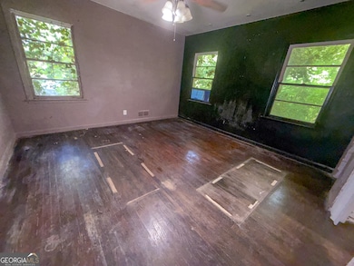 668 Lynn Cir SW unit 3, Atlanta, GA 30311 - photo 3