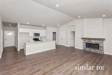 8124 Buckley St, Johnston, IA 50131 - photo 6