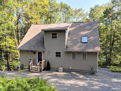 122 Hickory Ln, Lords Valley, PA 18428 - photo 5