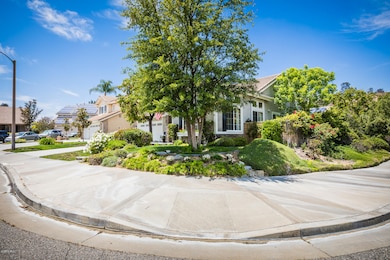 23267 Sherwood Place, Valencia, CA 91354 - photo 3