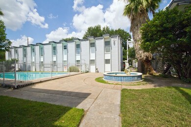 1000 Heights Blvd unit 25, Houston, TX 77008 - photo 7