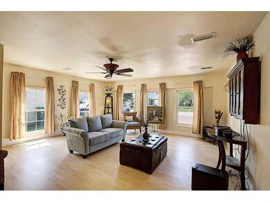 Den/Family/Great Room.