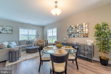 460 Woodcrest Dr SE unit A, Washington, DC 20032 - photo 2