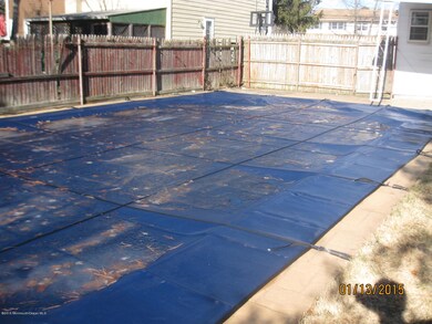 806 Laurel St, Lakehurst, NJ 08733 - photo 5