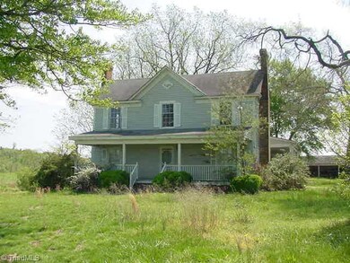 2857 Parks Xroads Church Rd, Ramseur, NC 27316 - photo 2