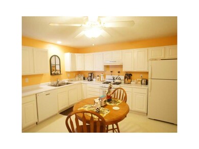 Eat-in Kitchen.