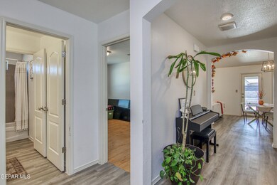 843 Villa Allende Way, El Paso, TX 79928 - photo 5