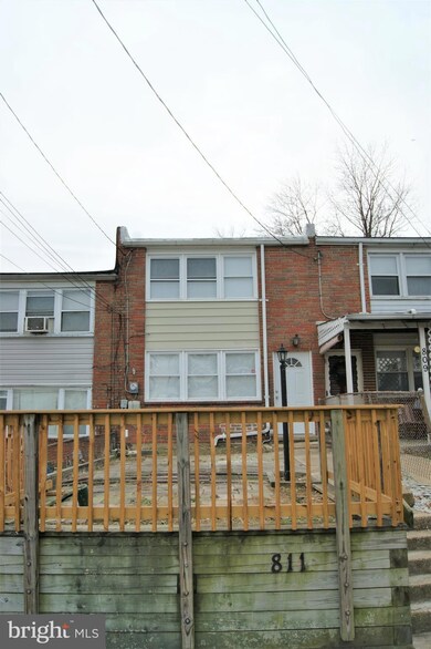 811 Regis Ct, Halethorpe, MD 21227 - photo 2