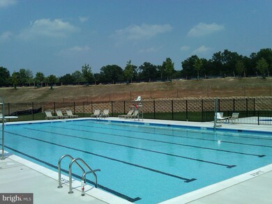 8595 Crooked Tree Ln, Laurel, MD 20724 - photo 3