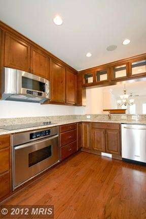 268 Gaslight Landing Ct unit 2, Occoquan, VA 22125 - photo 4