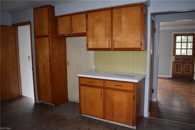 612 W Bagley Rd, Berea, OH 44017 - photo 3