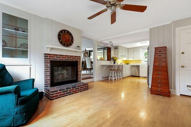 102 Bowdoin St, Yarmouth, ME 04096 - photo 5