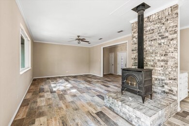 1461 S Fm 113, Millsap, TX 76066 - photo 3